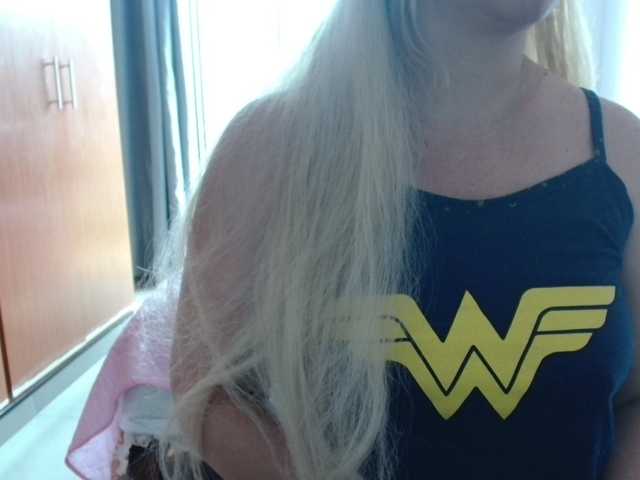 Check-out Jussara-Milf's sweet live performance for enticing craziness Jussara-Milf from BongaCams