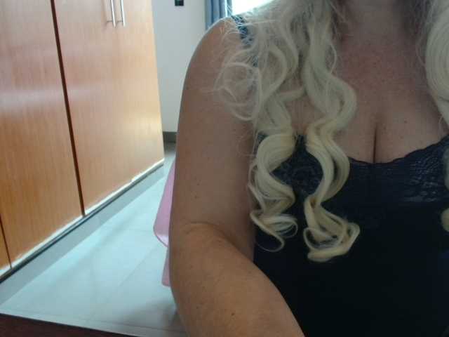  Jussara-Milf chat room