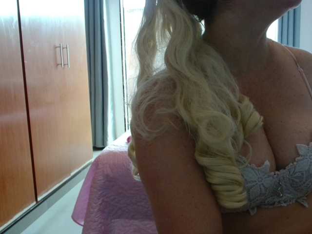 Preview of sexymommy77