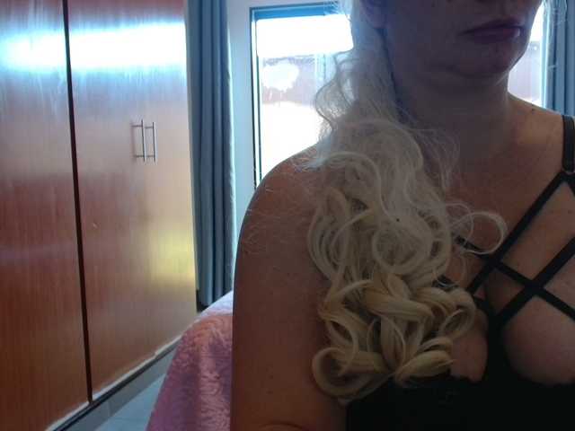  Jussara-Milf chat room