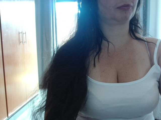 sexymommy77 webcam bongacams model stream image