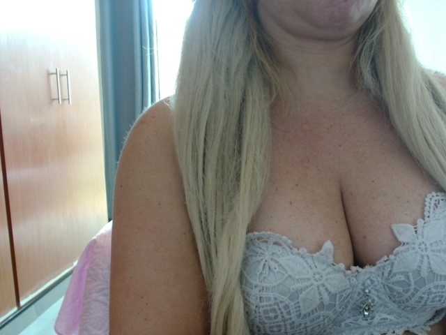 Preview of sexymommy77