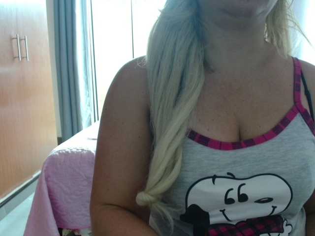 sexymommy77 webcam