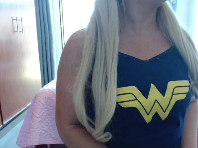 sexymommy77 webcam bongacams model stream image