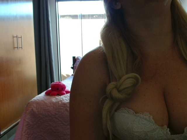  Jussara-Milf chat room