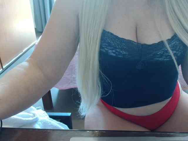 sexymommy77 webcam