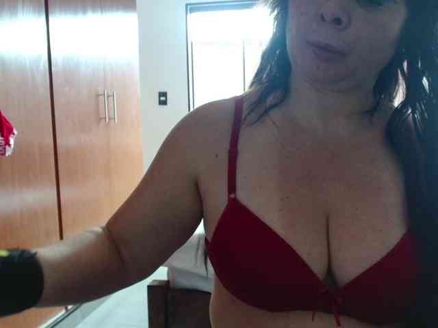 Jussara-Milf Jussara-Milf