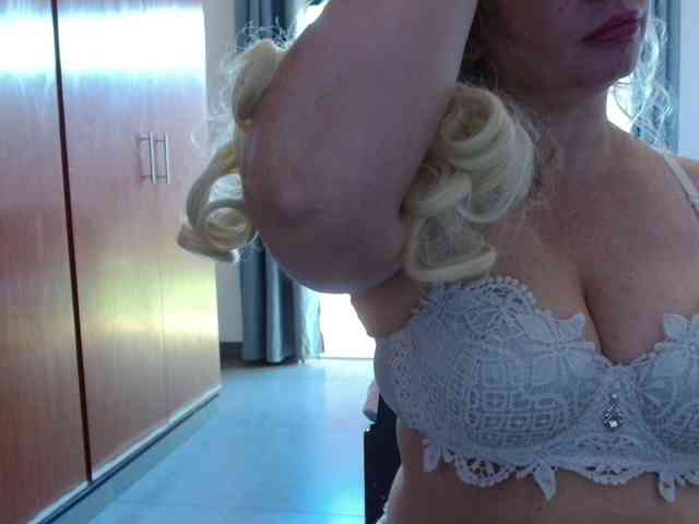 Jussara-Milf Jussara-Milf