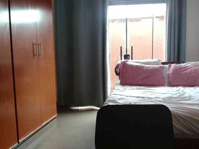 Jussara-Milf Jussara-Milf