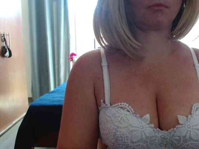 Jussara-Milf