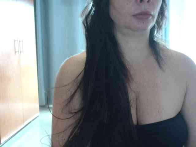 sexymommy77 webcam