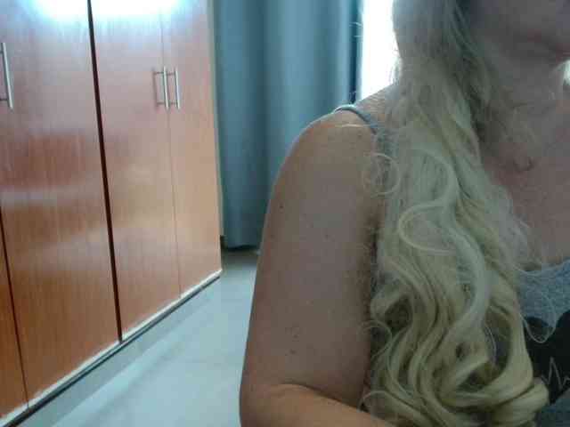 Jussara-Milf Jussara-Milf