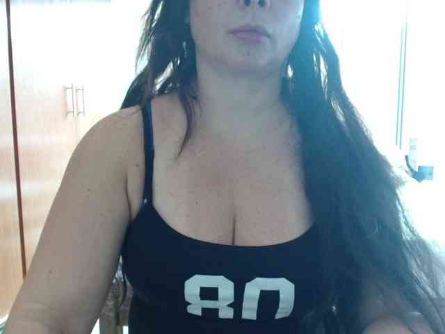 sexymommy77 webcam