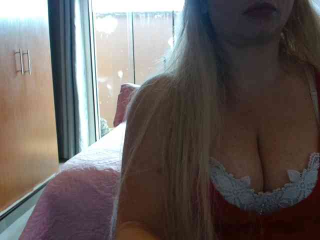 sexymommy77 webcam