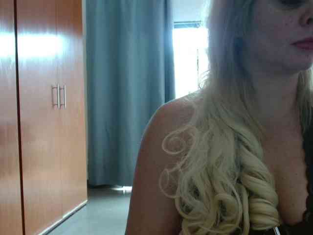 Jussara-Milf Jussara-Milf