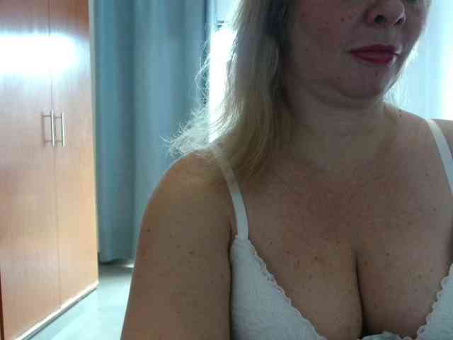 Jussara-Milf Jussara-Milf