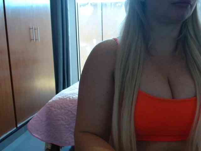 sexymommy77 webcam