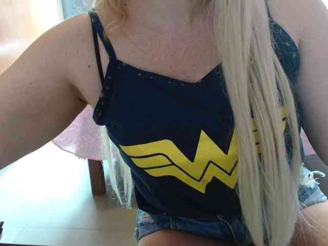 sexymommy77 webcam