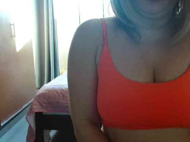 JussaraMilf webcam