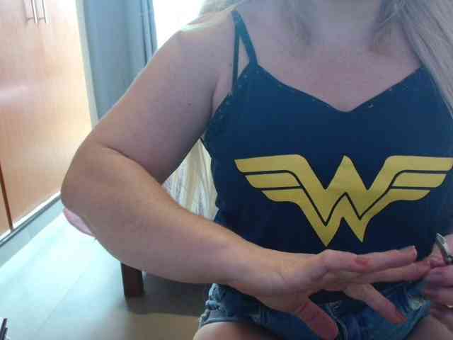 sexymommy77 webcam