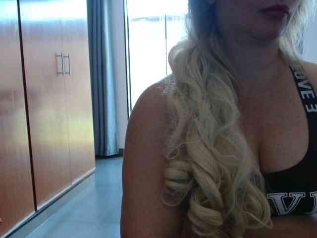 Jussara-Milf Jussara-Milf