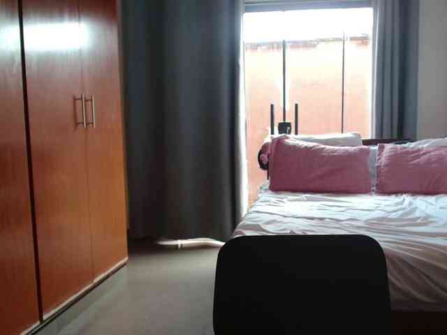 Jussara-Milf Jussara-Milf