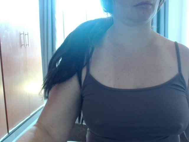 sexymommy77 webcam