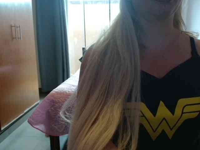 sexymommy77 webcam