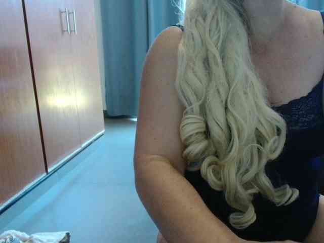 Jussara-Milf Jussara-Milf