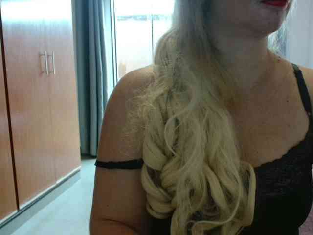 Jussara-Milf Jussara-Milf