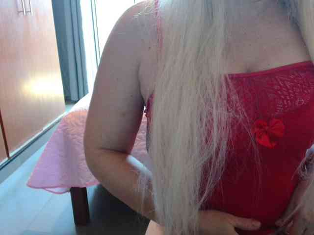 sexymommy77 webcam