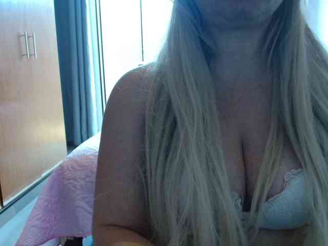 sexymommy77 webcam
