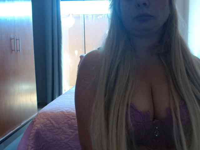 sexymommy77 webcam