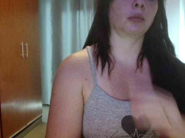 sexymommy77 webcam