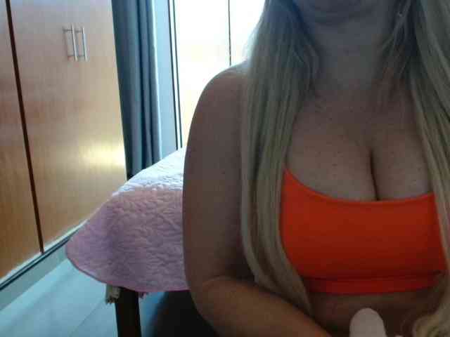 sexymommy77 webcam
