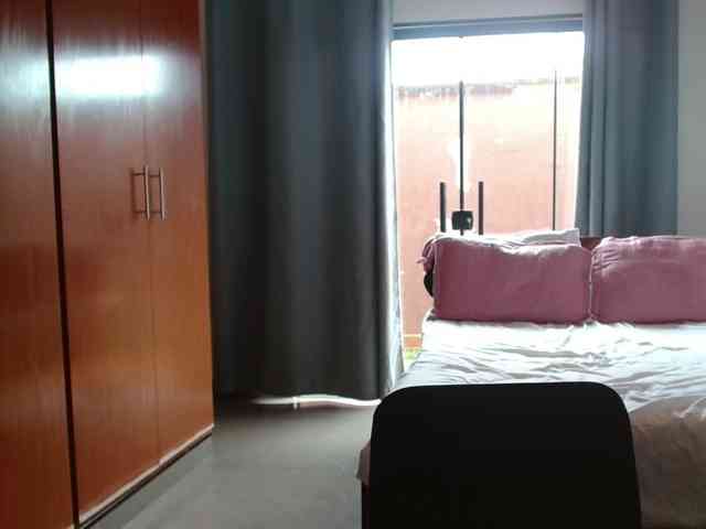 Jussara-Milf Jussara-Milf