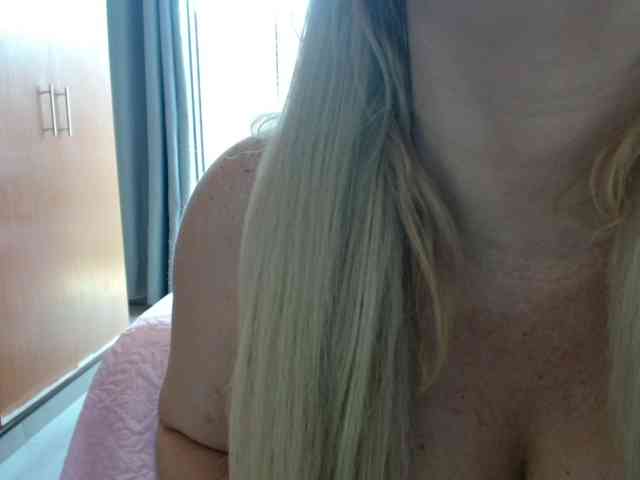 sexymommy77 webcam