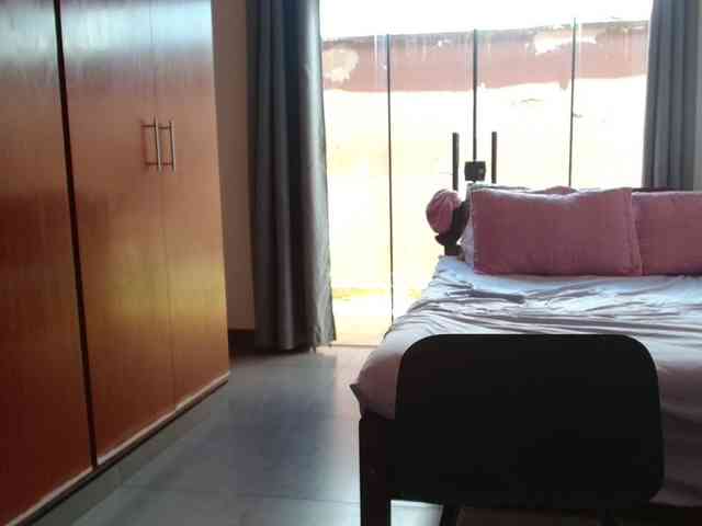 Jussara-Milf Jussara-Milf