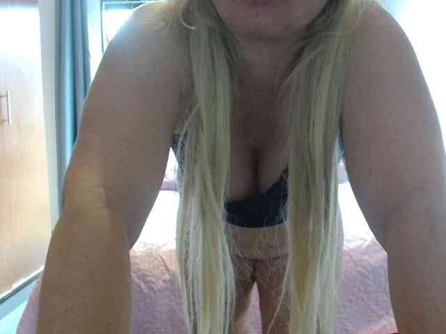 hot chat Jussara-Milf