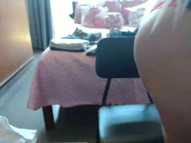 sexymommy77 webcam