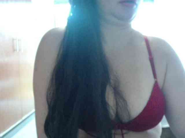sexymommy77 webcam