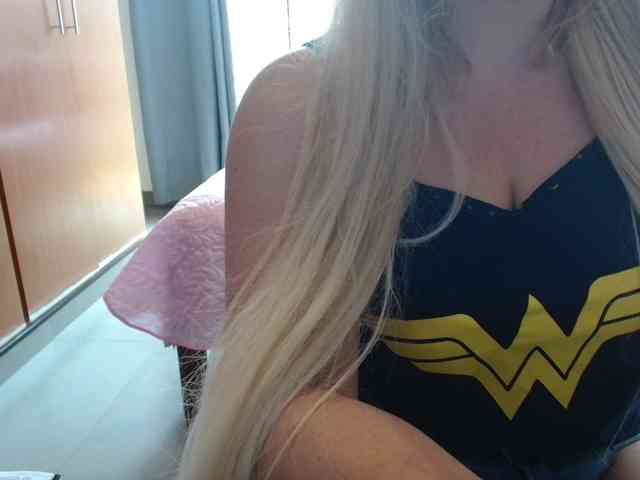 sexymommy77 webcam