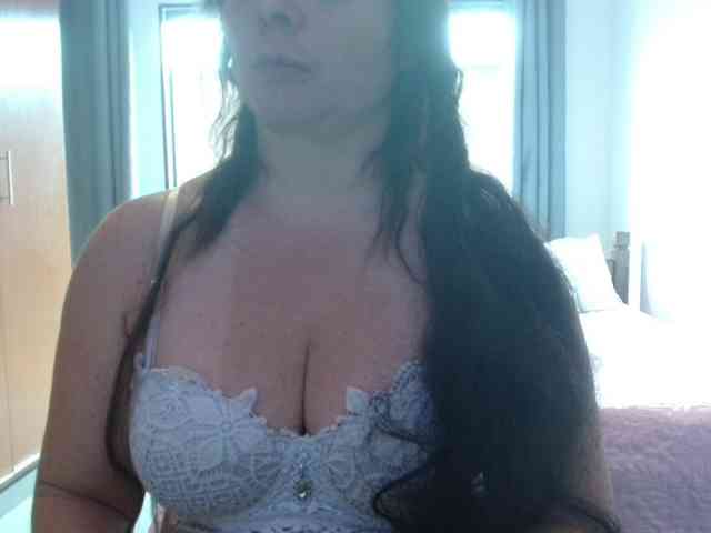 sexymommy77 webcam