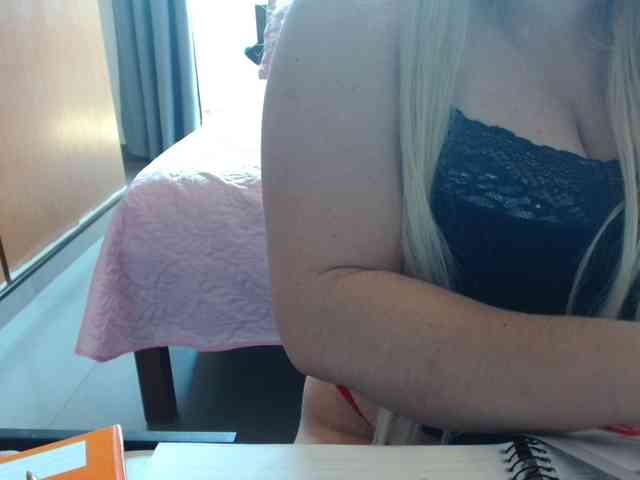 sexymommy77 webcam