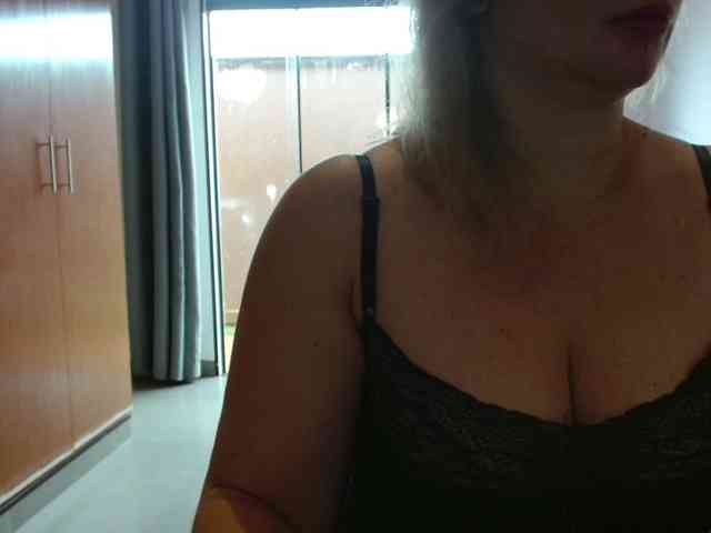 Jussara-Milf Jussara-Milf