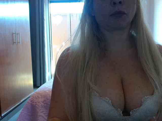 sexymommy77 webcam