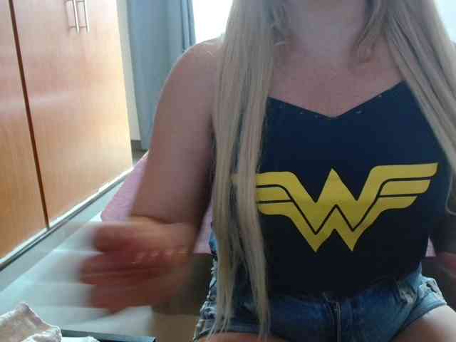 sexymommy77 webcam