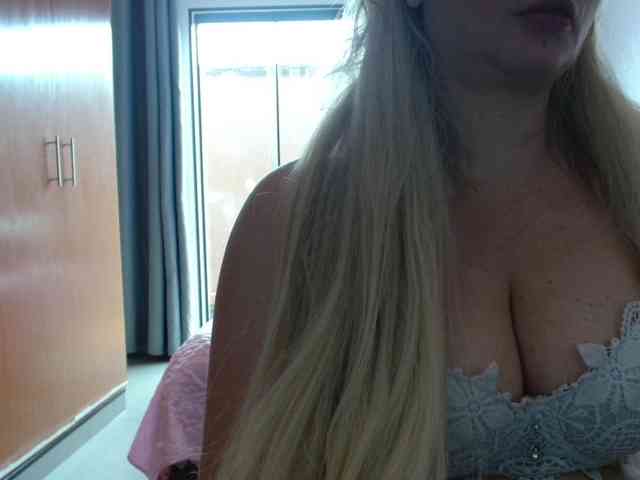 sexymommy77 webcam