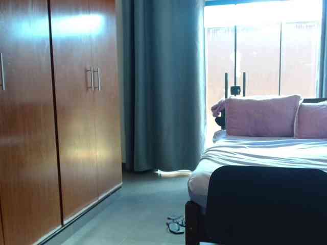 Jussara-Milf Jussara-Milf