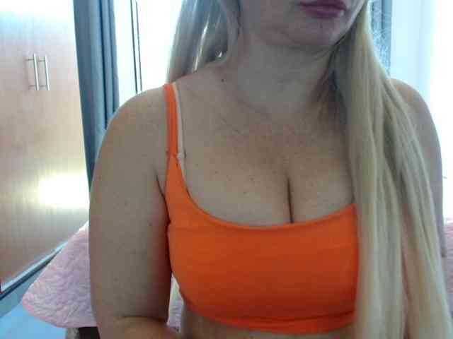 sexymommy77 webcam